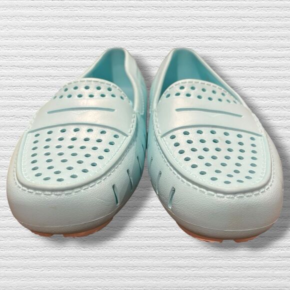 Floafers Women’s Size 8 Aqua Blue Waterproof Penny Loafers Slip-On Boat Shoes - Picture 3 of 8